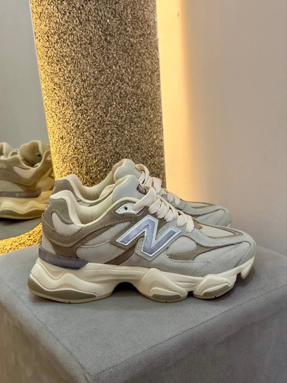 NB 9060 Bege