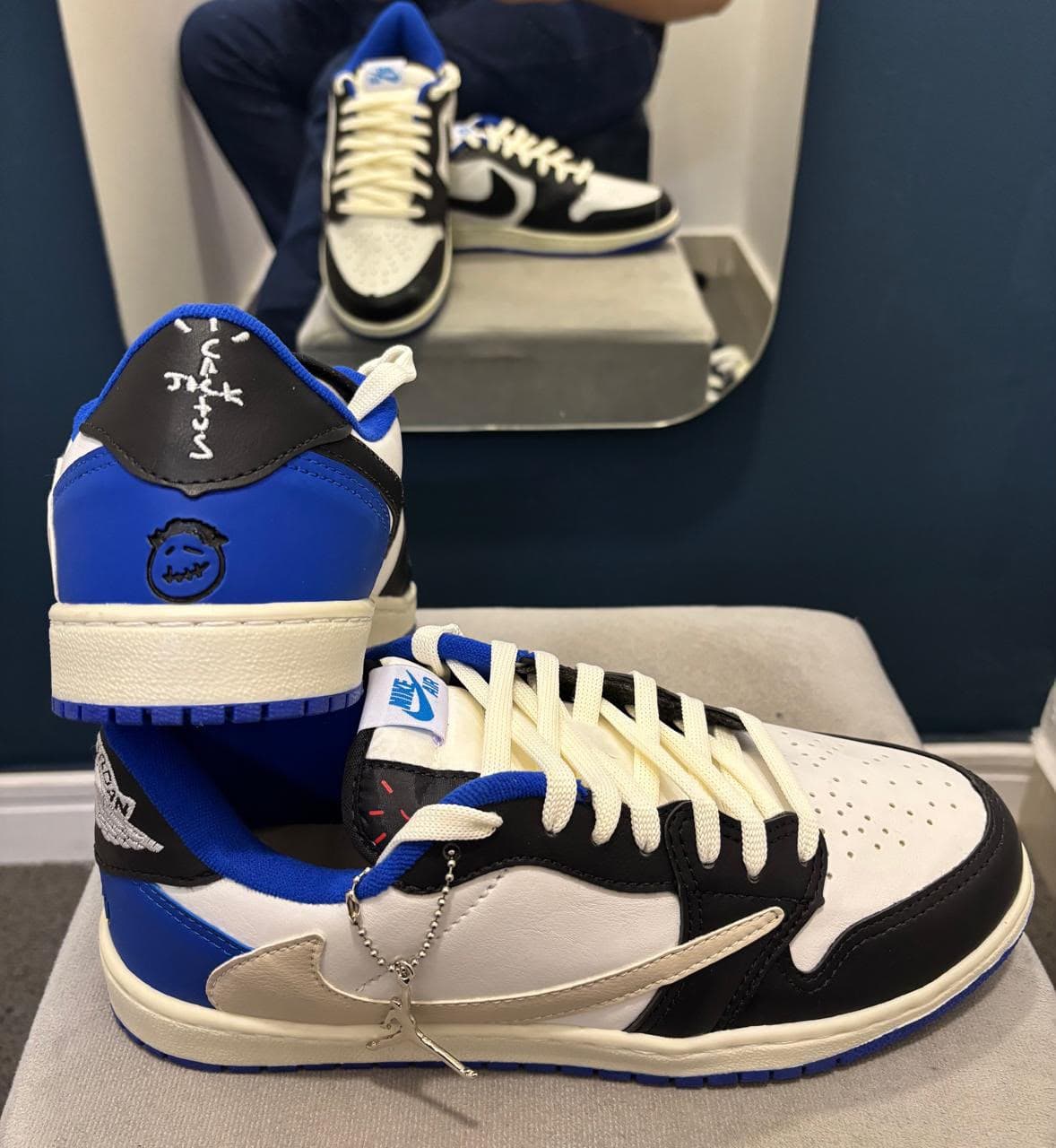 NK Air jordan 1 low travis scott fragment design