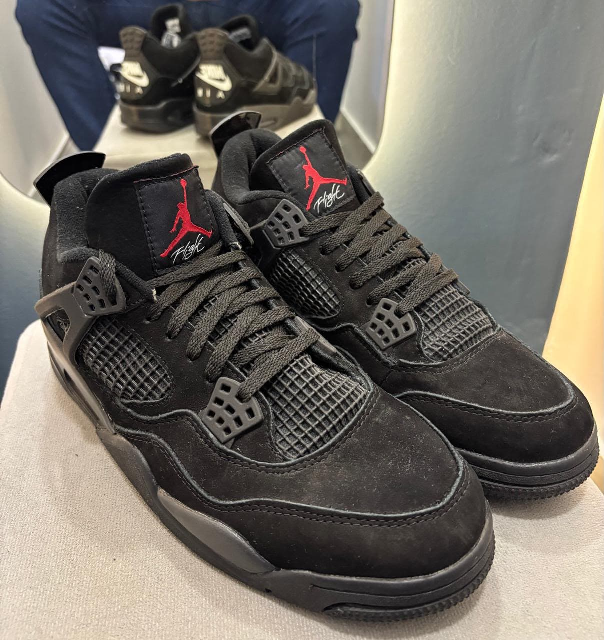 NK Jordan 4 Preto