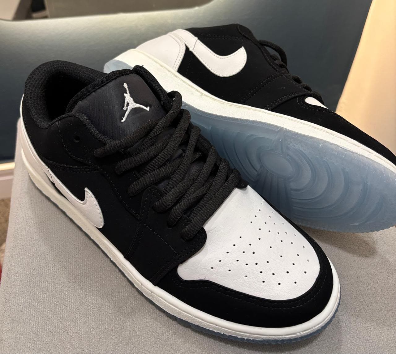 NK Jordan Low Preto/Branco